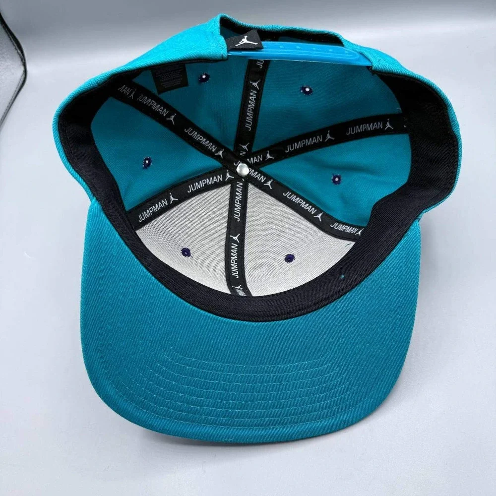 Charlotte Hornets x Air Jordan‎ Hat Men Blue Purple Jumpman Snap Back Cap